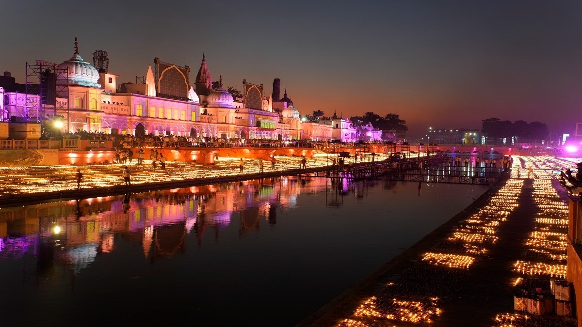 Ayodhya-tour-package-from-Pune