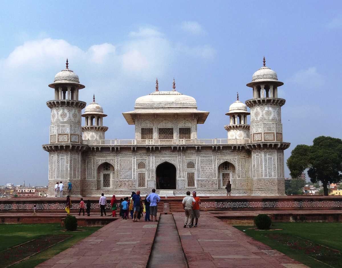 Tomb_of_Itmaduddaulah_20191104101412_20191104101509